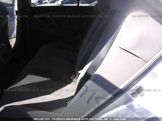 4T1BF3EK5BU231048 - 2011 TOYOTA CAMRY SE/LE/XLE Серебристый фото 8