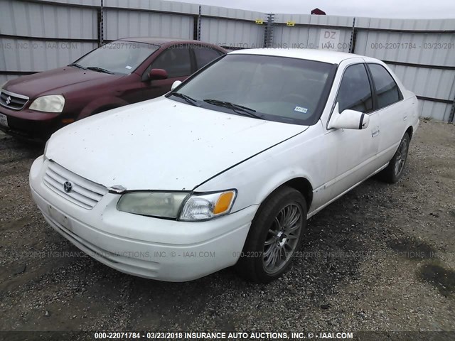 4T1BG22K1VU059035 - 1997 TOYOTA CAMRY CE/LE/XLE 白色 照片 2