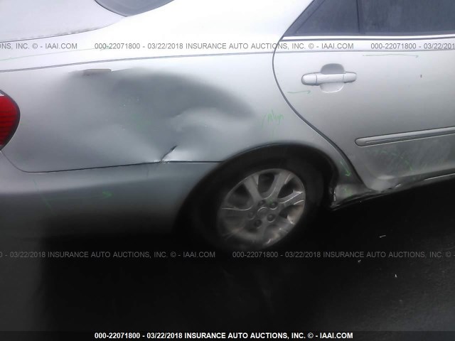 4T1BE32K45U550744 - 2005 TOYOTA CAMRY LE/XLE/SE SILVER photo 6