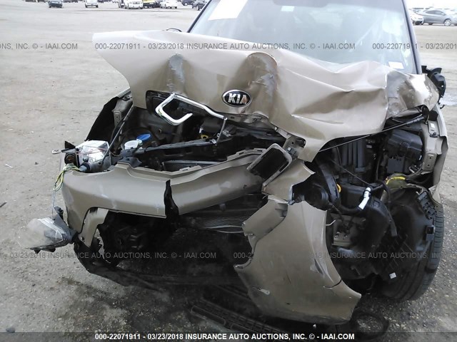 KNDJN2A29F7218715 - 2015 KIA SOUL TAN photo 6