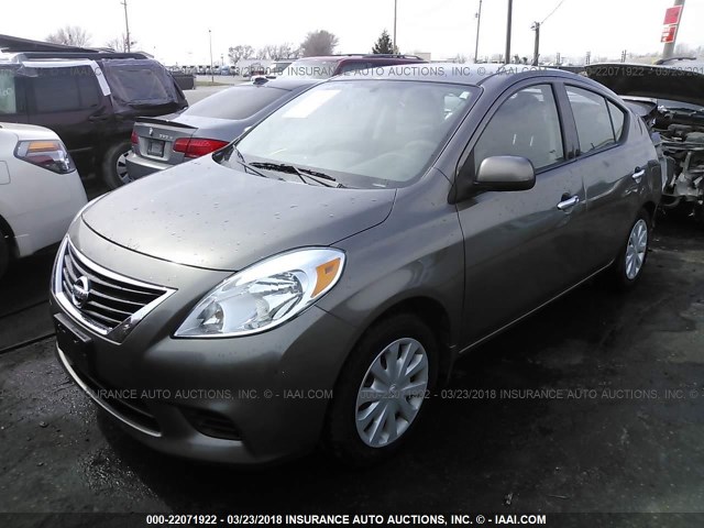 3N1CN7AP2EL828891 - 2014 NISSAN VERSA S/S PLUS/SV/SL GRAY photo 2