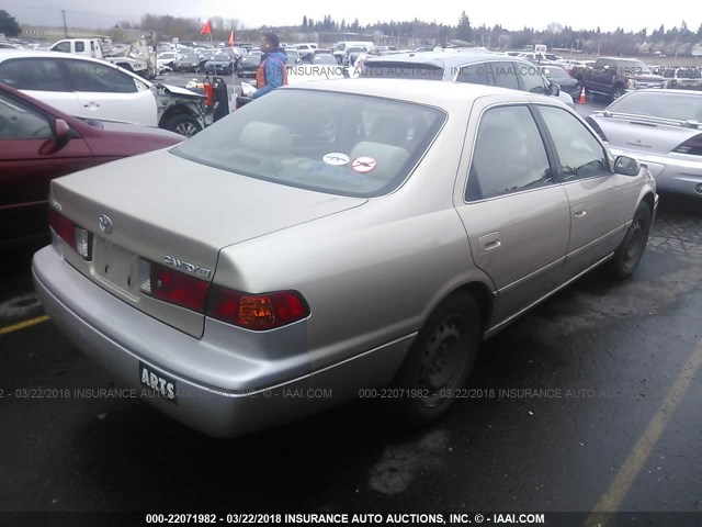 JT2BG22K710570411 - 2001 TOYOTA CAMRY CE/LE/XLE Champagne photo 4