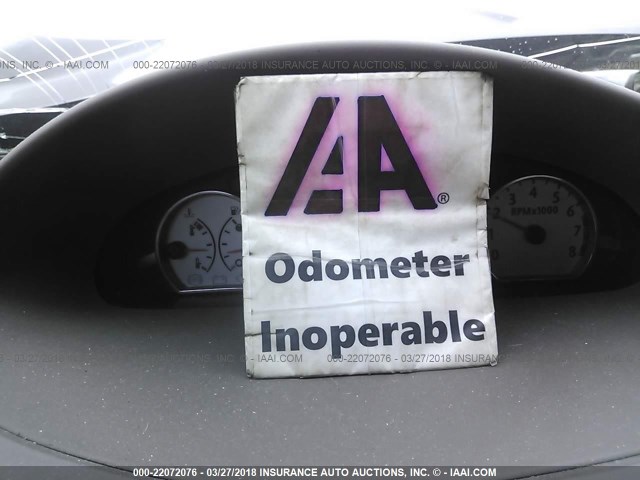 1G8AL55F56Z106092 - 2006 SATURN ION LEVEL 3 BLACK photo 7