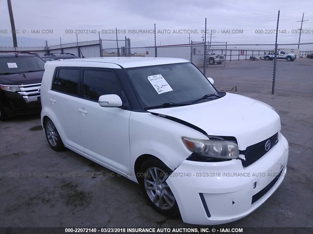 JTLKE50E881044163 - 2008 TOYOTA SCION XB WHITE photo 1