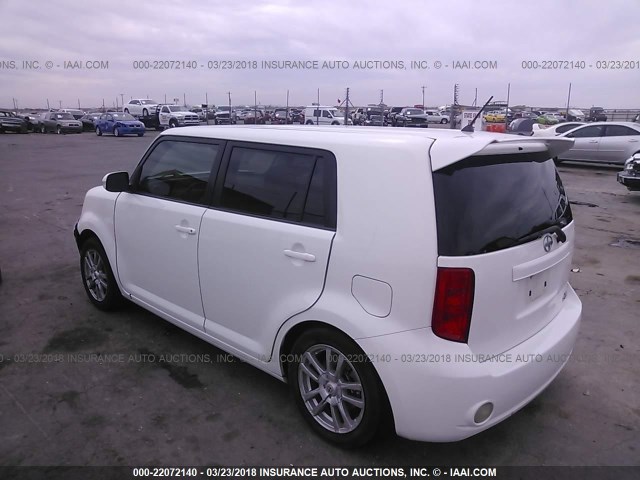 JTLKE50E881044163 - 2008 TOYOTA SCION XB WHITE photo 3