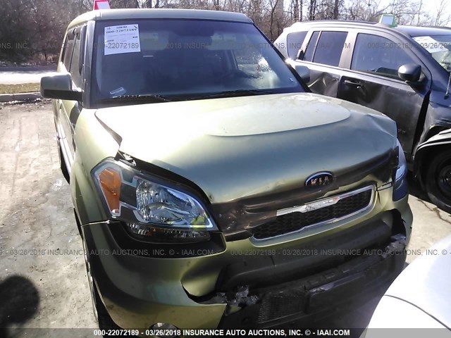 KNDJT2A29A7078499 - 2010 KIA SOUL +/!/SPORT GREEN photo 6