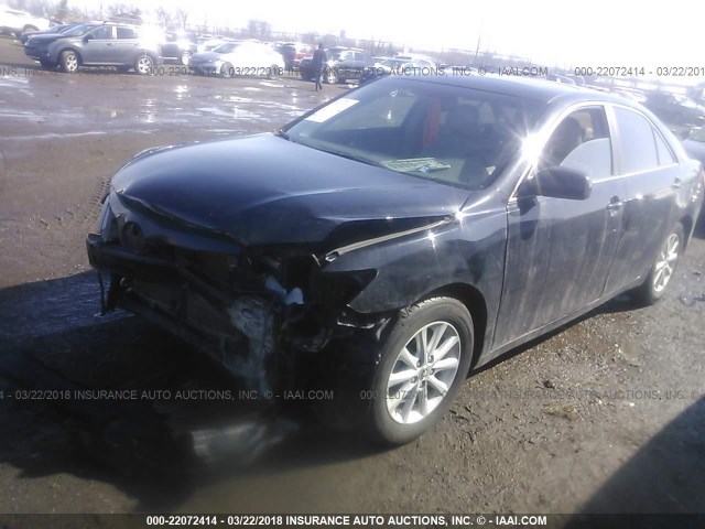 4T4BF3EK0BR107467 - 2011 TOYOTA CAMRY SE/LE/XLE Черный фото 2