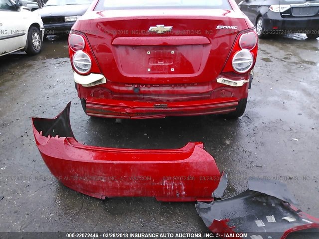 1G1JA5SH5C4203232 - 2012 CHEVROLET SONIC LS RED photo 6