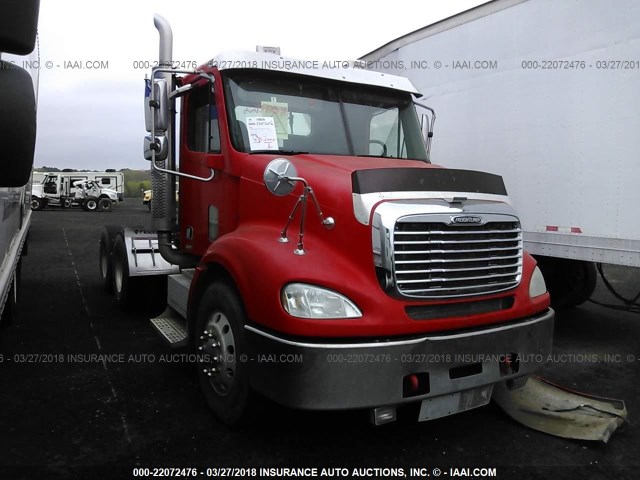 1FUJF0CV85DU57335 - 2005 FREIGHTLINER COLUMBIA 112 RED photo 1