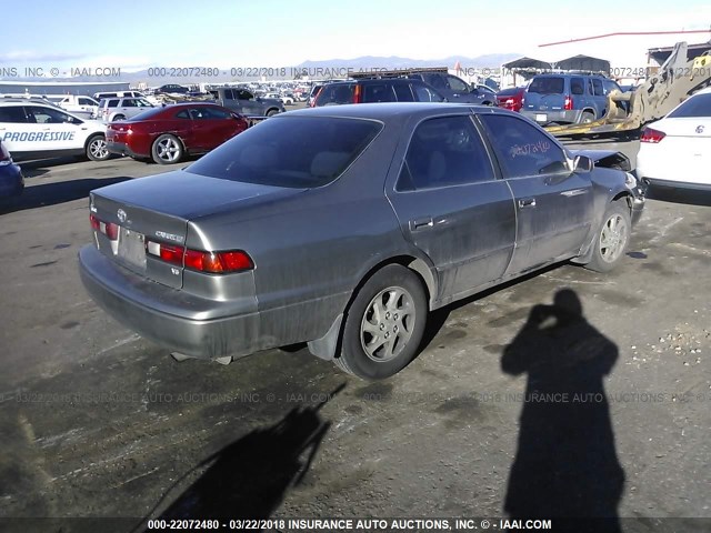 JT2BF22K0V0021853 - 1997 TOYOTA CAMRY LE/XLE TAN photo 4