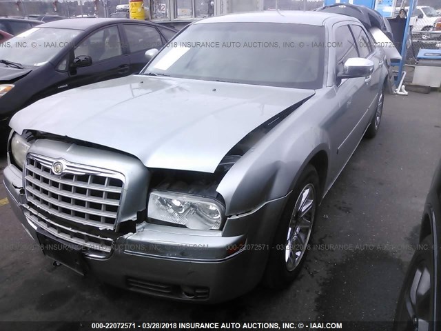 2C3JA53G95H665252 - 2005 CHRYSLER 300 TOURING SILVER photo 2