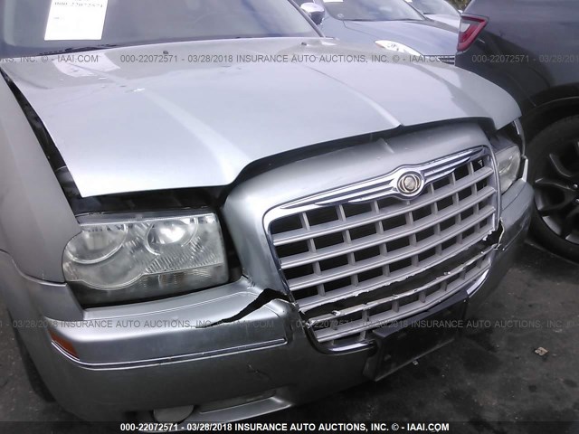 2C3JA53G95H665252 - 2005 CHRYSLER 300 TOURING SILVER photo 6