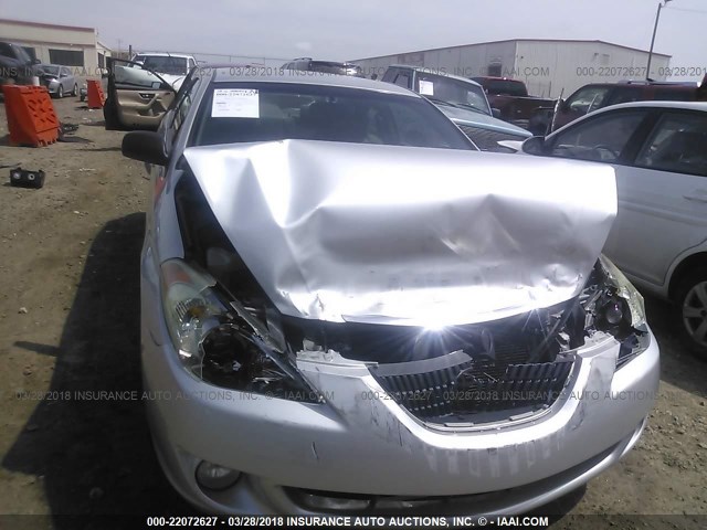 4T1CE38P05U984330 - 2005 TOYOTA CAMRY SOLARA SE/SLE SILVER photo 6