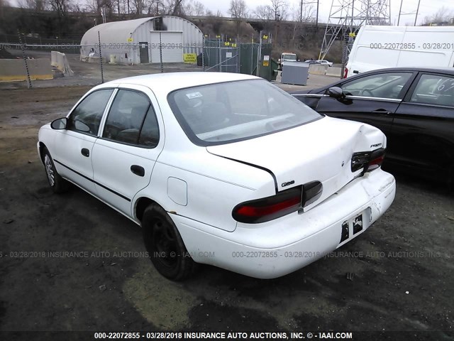 1Y1SK5269SZ082385 - 1995 GEO PRIZM LSI WHITE photo 3