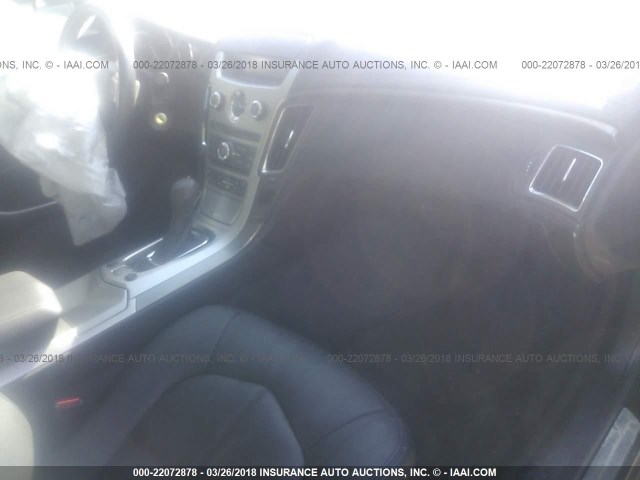 1G6DF577280183626 - 2008 CADILLAC CTS BLACK photo 5