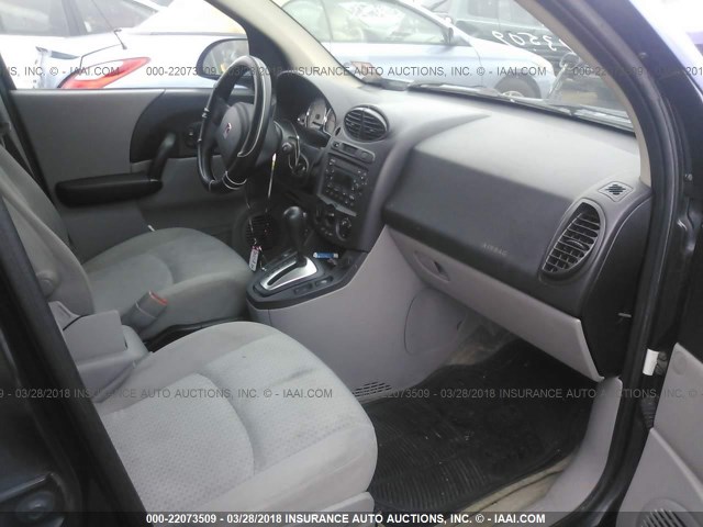 5GZCZ33D25S827561 - 2005 SATURN VUE BLUE photo 5