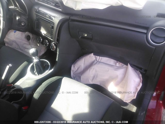 JTKJF5C78F3094587 - 2015 TOYOTA SCION TC 红色 照片 5