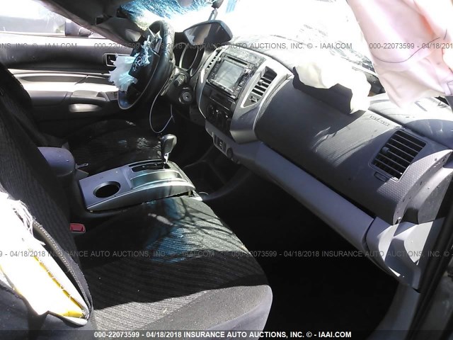 5TFJX4GN7FX043114 - 2015 TOYOTA TACOMA DOUBLE CAB PRERUNNER GRAY photo 5