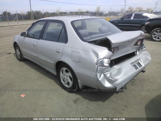 1NXBR12EX2Z606264 - 2002 TOYOTA COROLLA CE/LE/S SILVER photo 3