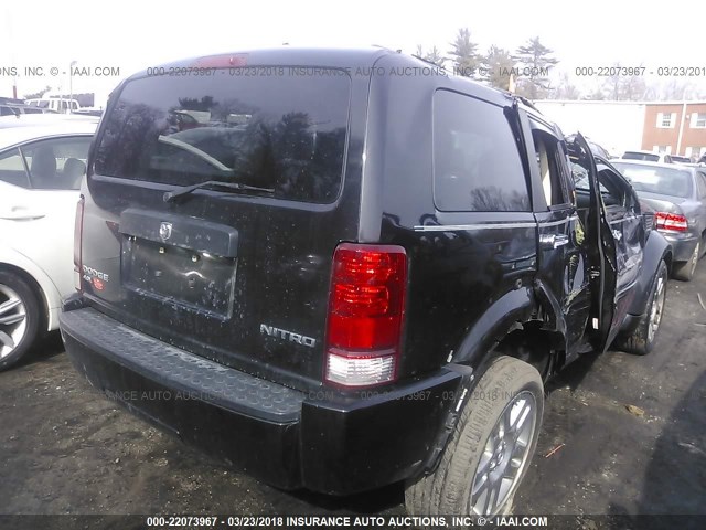 1D4PT4GX1BW517634 - 2011 DODGE NITRO HEAT BLACK photo 4