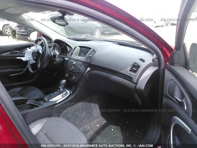 2G4GR5ER5D9133742 - 2013 BUICK REGAL RED photo 5