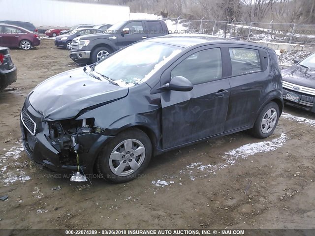 1G1JA6SH5G4124929 - 2016 CHEVROLET SONIC LS GRAY photo 2