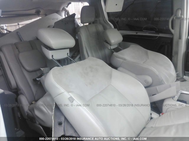 2C4RC1GGXDR677754 - 2013 CHRYSLER TOWN & COUNTRY LIMITED WHITE photo 8