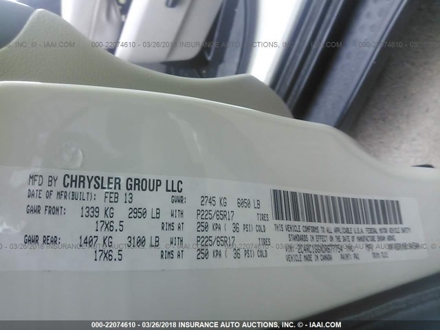 2C4RC1GGXDR677754 - 2013 CHRYSLER TOWN & COUNTRY LIMITED WHITE photo 9