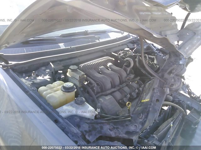 1FAFP241X6G121161 - 2006 FORD FIVE HUNDRED SEL GRAY photo 10