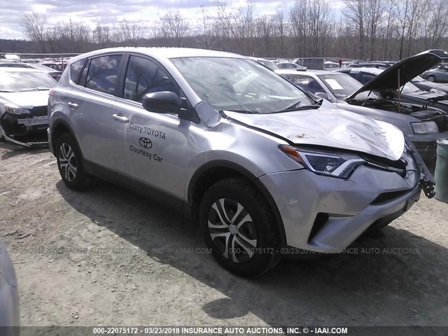 2T3BFREV4JW742656 - 2018 TOYOTA RAV4 LE SILVER photo 1