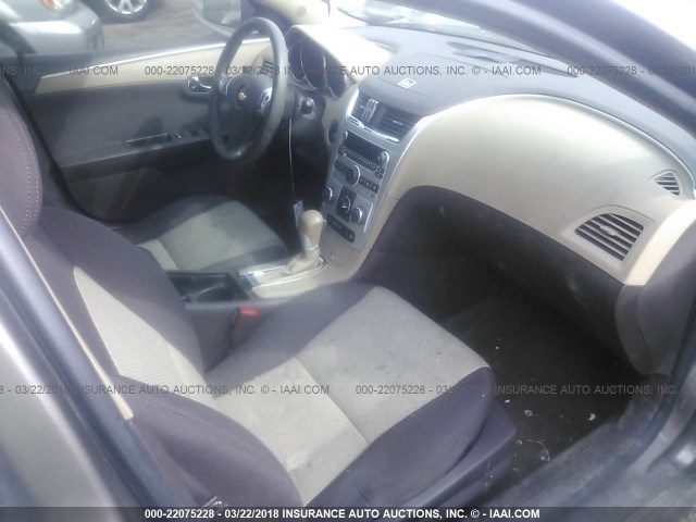 1G1ZB5E09CF341592 - 2012 CHEVROLET MALIBU LS ყავისფერი ფოტო 5
