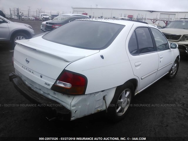 1N4DL01DXXC117898 - 1999 NISSAN ALTIMA XE/GXE/SE/GLE WHITE photo 4