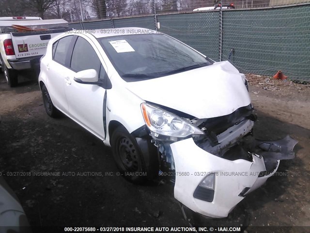 JTDKDTB39C1507208 - 2012 TOYOTA PRIUS C WHITE photo 1