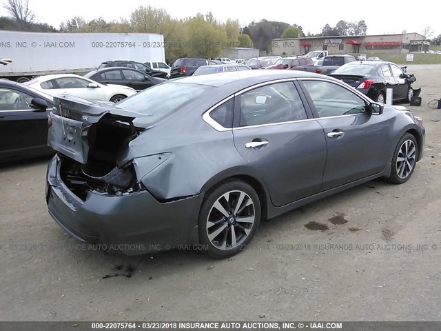 1N4AL3AP1HC488528 - 2017 NISSAN ALTIMA 2.5/S/SV/SL/SR GRAY photo 4