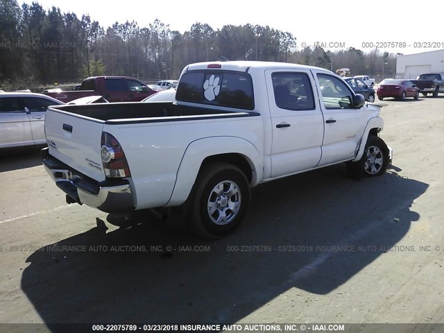 5TFJU4GN0FX085245 - 2015 TOYOTA TACOMA DOUBLE CAB PRERUNNER WHITE photo 4