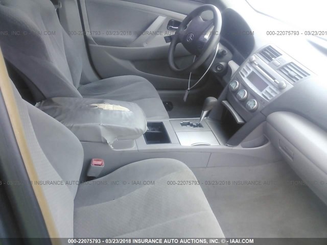 4T1BE46K57U708897 - 2007 TOYOTA CAMRY NEW GENERAT CE/LE/XLE/SE GRAY photo 5