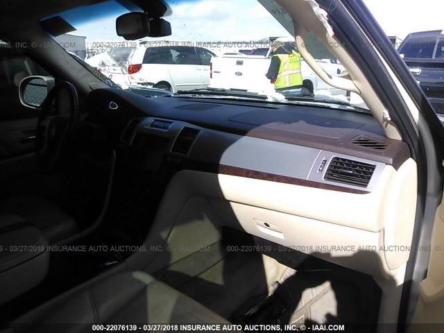 1GYFK63857R257700 - 2007 CADILLAC ESCALADE LUXURY Ağ foto 5