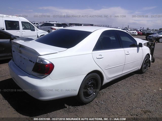 4T1BE32KX5U025669 - 2005 TOYOTA CAMRY LE/XLE/SE 白色 照片 4