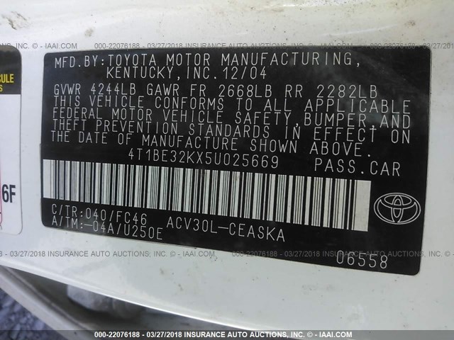 4T1BE32KX5U025669 - 2005 TOYOTA CAMRY LE/XLE/SE WHITE photo 9