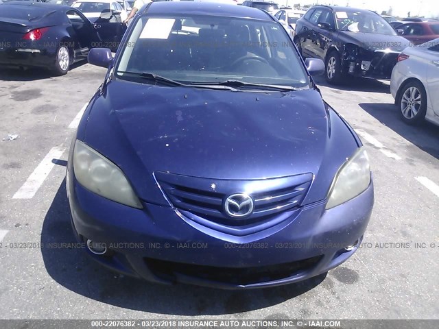 JM1BK143641154869 - 2004 MAZDA 3 HATCHBACK BLUE photo 6