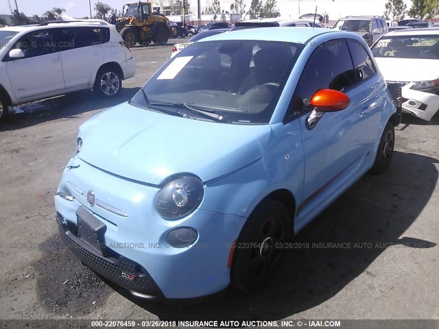 3C3CFFGE7FT640318 - 2015 FIAT 500 ELECTRIC Light Blue photo 2