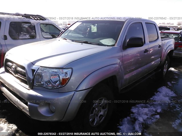 5TELU42N67Z396270 - 2007 TOYOTA TACOMA DOUBLE CAB 银色 照片 2