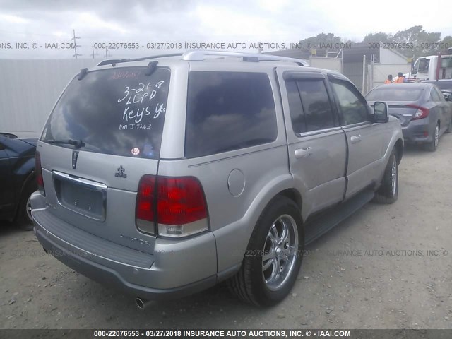 5LMEU68H25ZJ18263 - 2005 LINCOLN AVIATOR SILVER photo 4