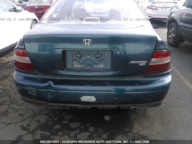 JHMCD5631RC111358 - 1994 HONDA ACCORD LX GREEN photo 6