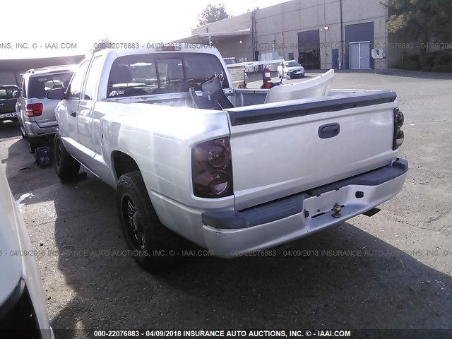 1D7HW62N78S632707 - 2008 DODGE DAKOTA SPORT SILVER photo 3