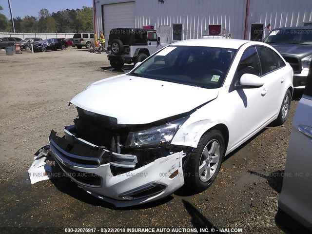 1G1PC5SB8F7139349 - 2015 CHEVROLET CRUZE LT WHITE photo 2