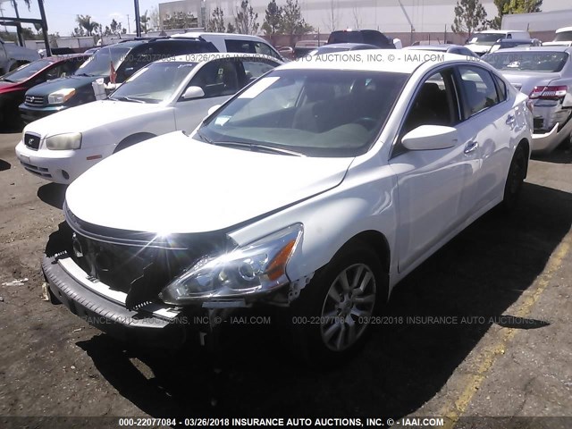 1N4AL3AP7FN865722 - 2015 NISSAN ALTIMA 2.5/S/SV/SL WHITE photo 2