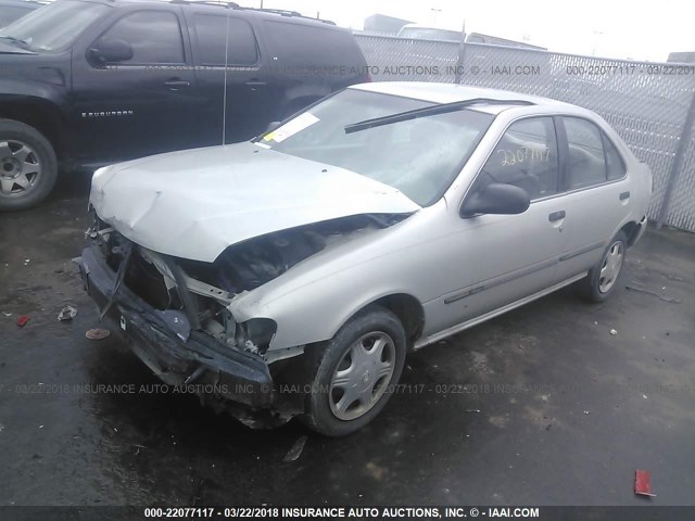 3N1AB41D1WL047950 - 1998 NISSAN SENTRA XE/GXE SILVER photo 2