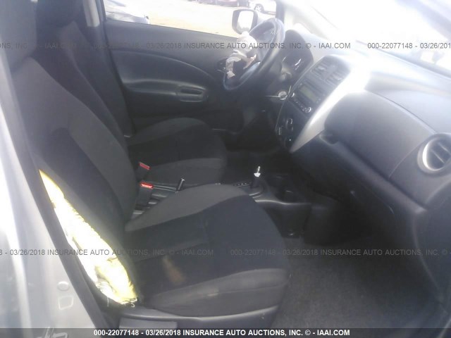 3N1CE2CP9GL380345 - 2016 NISSAN VERSA NOTE S/S PLUS/SV/SL/SR 银色 照片 5