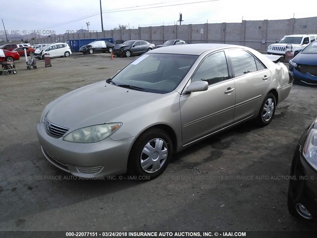 4T1BE32K26U666364 - 2006 TOYOTA CAMRY LE/XLE/SE GOLD photo 2